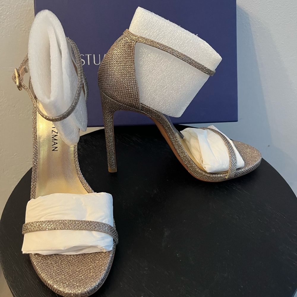 Stuart Weitzman Nudist 115. Platinum Noir